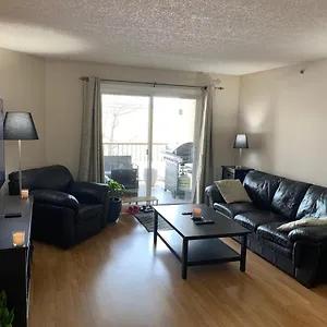 https://chris-cozy-condo-commonwealth-edmonton.edmonton-hotels.net