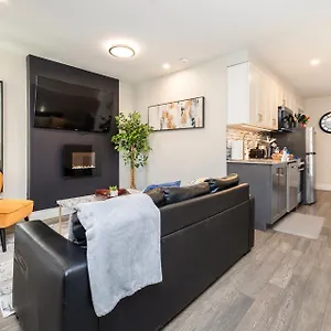 https://pet-friendly-2br-condo-near-university.ottawa-hotel.net