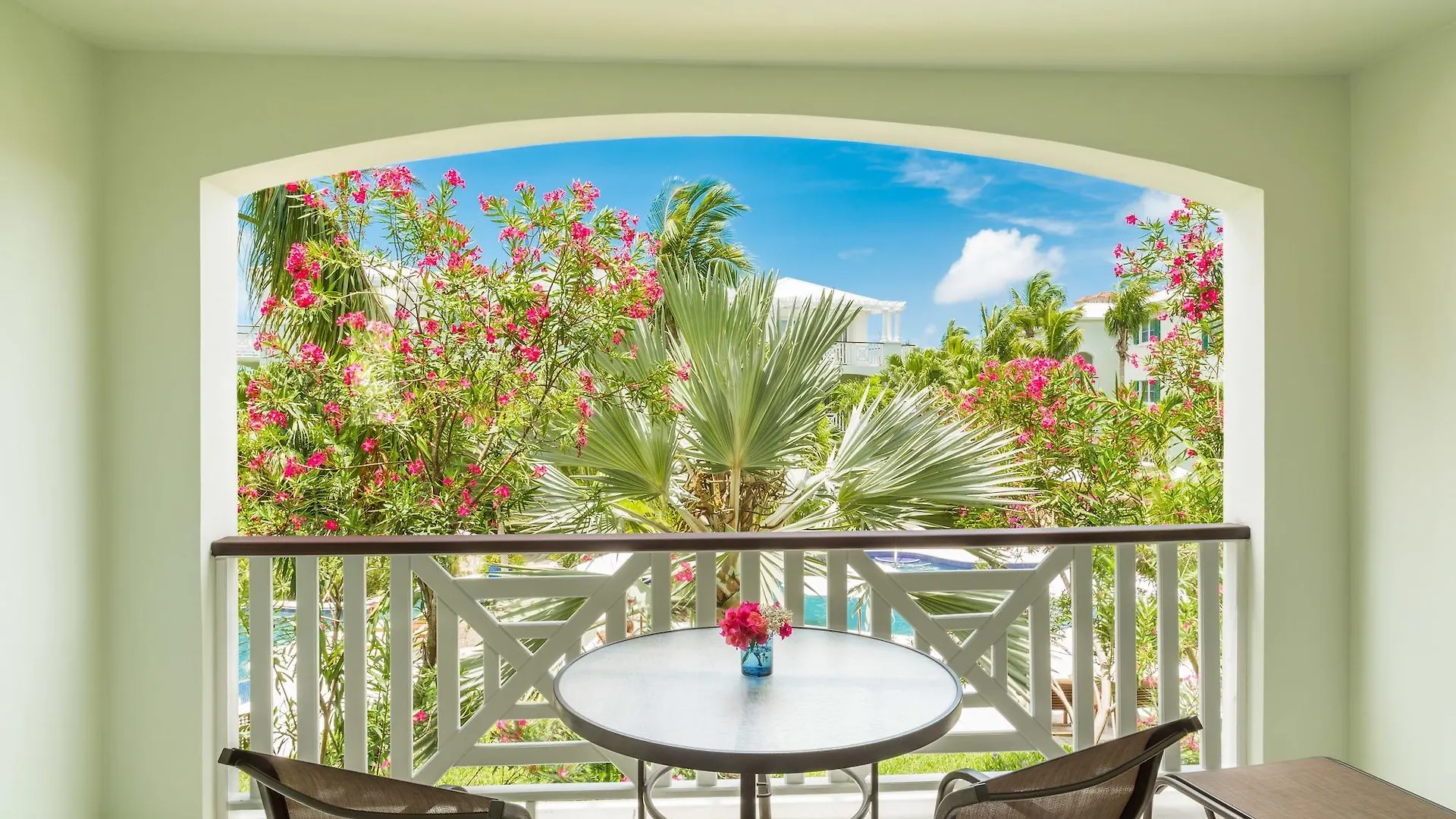**** Resort Royal West Indies Grace Bay Turks And Caicos Islands