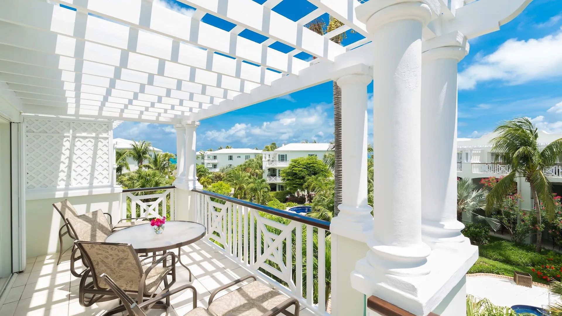 Royal West Indies Grace Bay Resort
