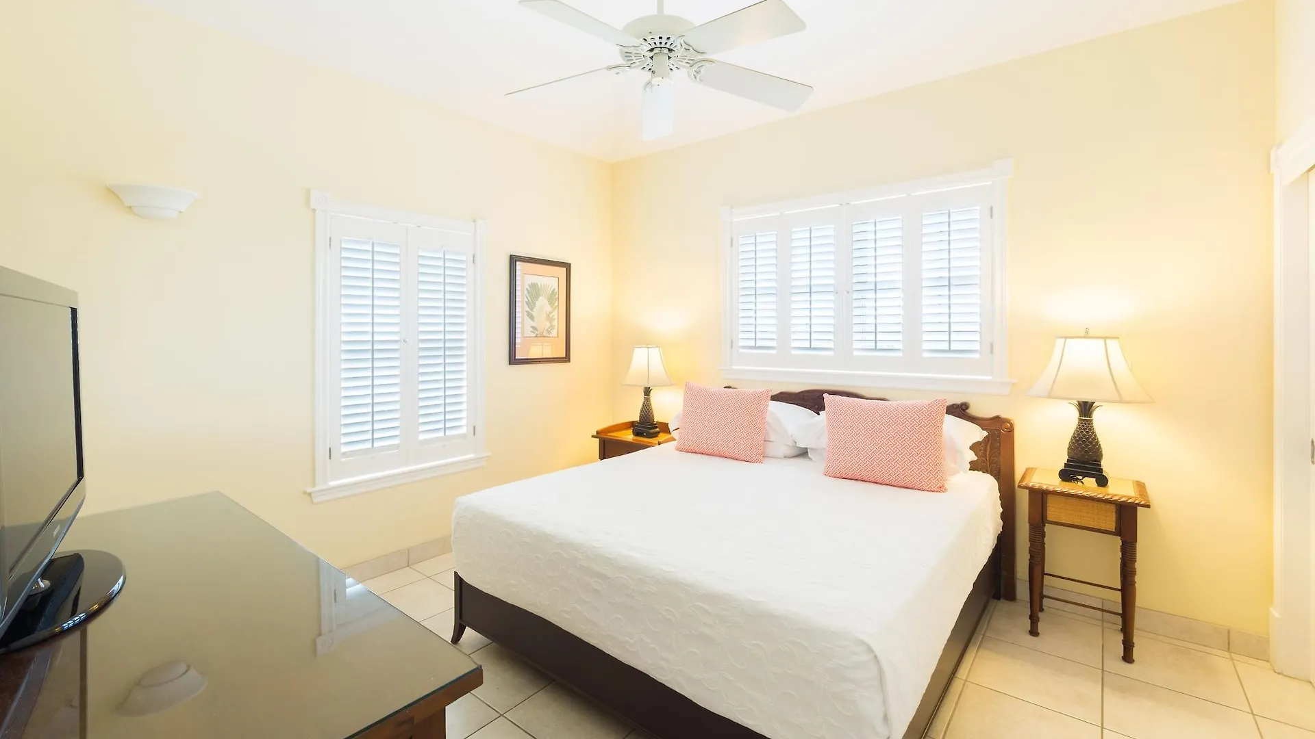 Royal West Indies Grace Bay Resort