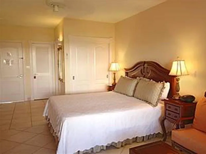 Royal West Indies Grace Bay Turks And Caicos Islands